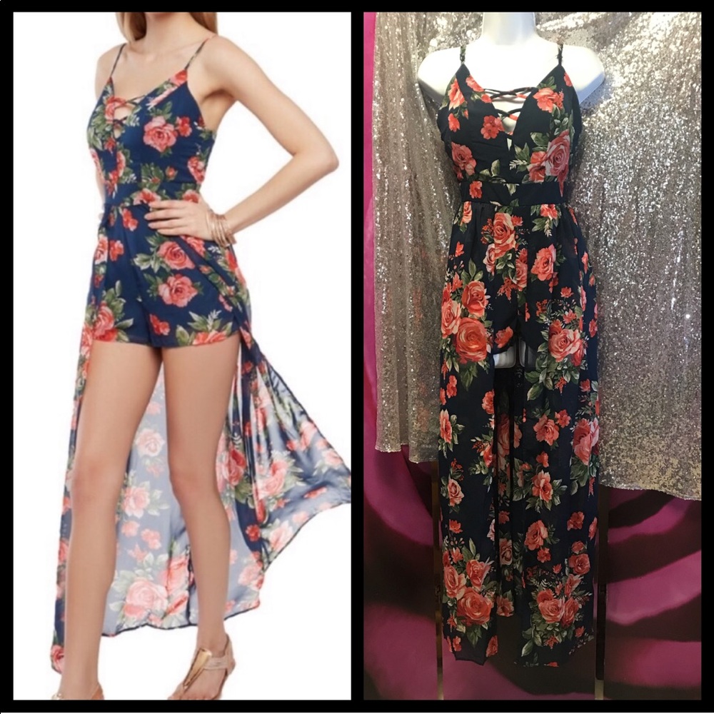 LAST ONE SIZE LARGE Lace up floral maxi romper
